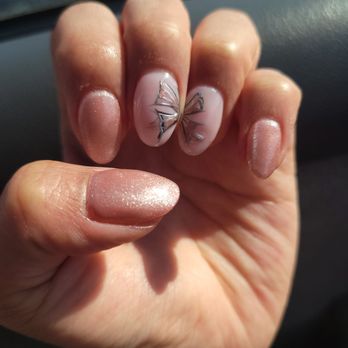 V Nails & Spa - Fill-in with gel color and design - Nail Salons Near Me - Madison, Wisconsin V Nails & Spa - Fill-in with gel color and design - Nail Salons Near Me - Madison, Wisconsin