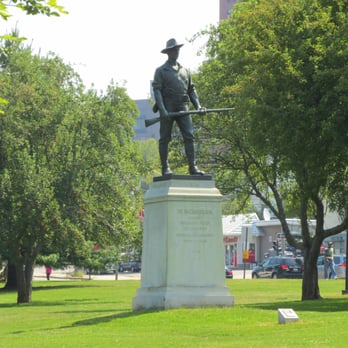 Deering Oaks Park - Statue of some guy - Parks Near Me - Portland, Maine Deering Oaks Park - Statue of some guy - Parks Near Me - Portland, Maine