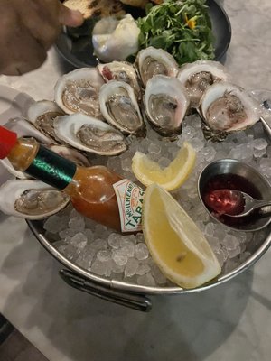Lucille's Oyster Dive by null