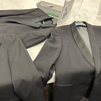 Men's Wearhouse - Only one can win - Men's Clothing Near Me - ROUND ROCK, Texas Men's Wearhouse - Only one can win - Men's Clothing Near Me - ROUND ROCK, Texas