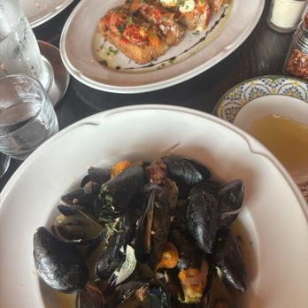 Valentina's - MUSSELS - Italian Near Me - Dublin, Ohio