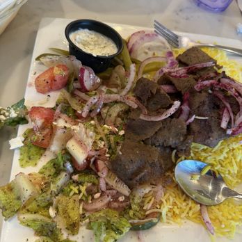 Zaatar Lebanese Grill - Gyro Plate - Lebanese Near Me - San Antonio, Texas Zaatar Lebanese Grill - Gyro Plate - Lebanese Near Me - San Antonio, Texas