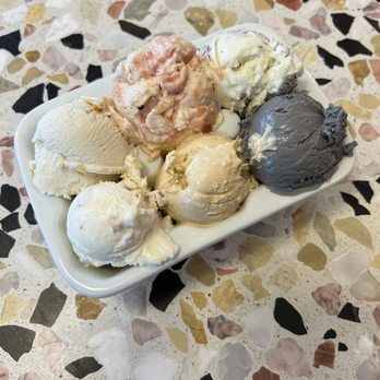 DOM’S CREAMERY - Updated April 2025 - 167 Photos & 43 Reviews - 16 West ...