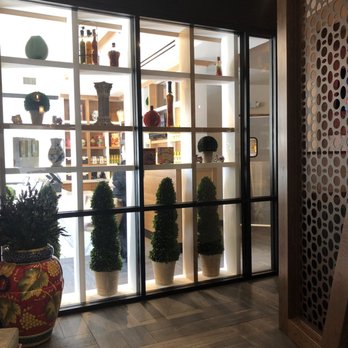 Olive Garden Italian Restaurant - View of the to-go area - Italian Near Me - Orlando, Florida