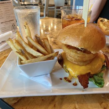 Eggspectation - Gambrills - Barbecue Cheeseburger with onion rings and bacon!!!!! - Breakfast & Brunch Near Me - Gambrills, Maryland