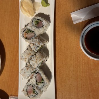 Chiba ken - Spicy Hamachi roll - Sushi Bars Near Me - Honolulu, Hawaii