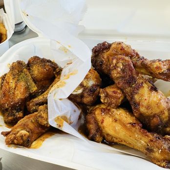 Jawny’s - Wings 10 piece. - Cheesesteaks Near Me - Los Angeles, California