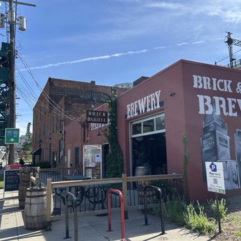 Brick And Barrel - Breweries Near Me - Cleveland, Ohio