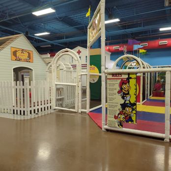 Billy Beez - Toddler area! - Kids Activities Near Me - Anaheim, California