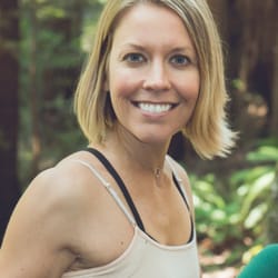 Melanie Kaufman Yoga