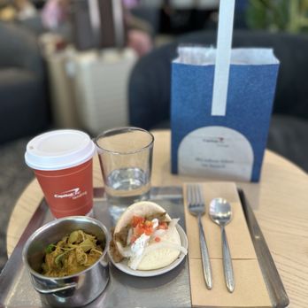 Capital One Lounge - Airport Lounges Near Me - Dulles, Virginia