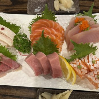 Rocket Sushi - Sashimi Platter Combo - Sushi Bars Near Me - San Francisco, California Rocket Sushi - Sashimi Platter Combo - Sushi Bars Near Me - San Francisco, California