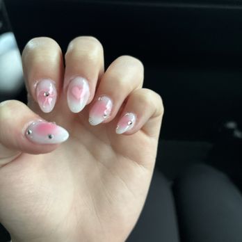 La Nails & Spa - Nail Salons Near Me - Waterloo, Iowa La Nails & Spa - Nail Salons Near Me - Waterloo, Iowa