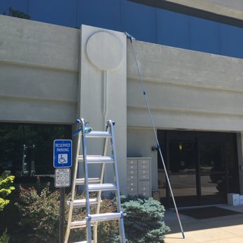 Hartie's Touch - Window Washing Near Me Hartie's Touch - Window Washing Near Me