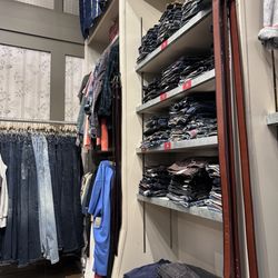 Lucky Brand