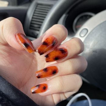 Polish Nails & Spa - Nail Salons Near Me - Rockville, Maryland