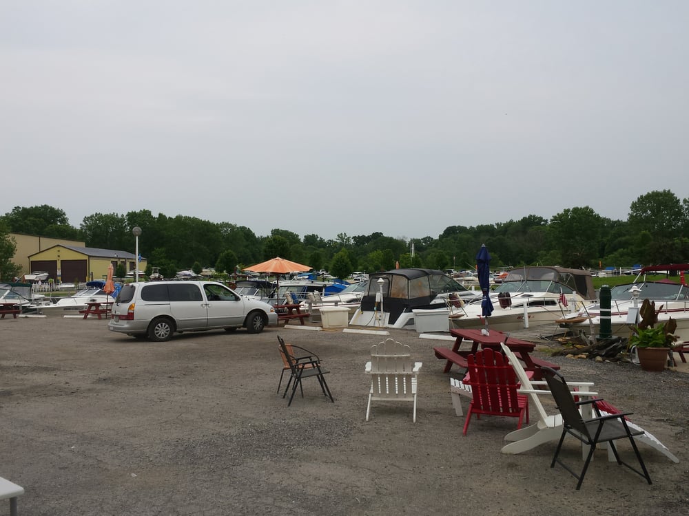 COPPER KETTLE MARINA Updated September 2024 5823 W Erie Ave, Lorain