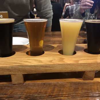 Masthead Brewing - Sampler - Breweries Near Me - Cleveland, Ohio Masthead Brewing - Sampler - Breweries Near Me - Cleveland, Ohio