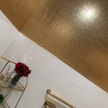 Golden Nail Lounge - Pflugerville - Bougie bathroom - Nail Salons Near Me - Pflugerville, Texas Golden Nail Lounge - Pflugerville - Bougie bathroom - Nail Salons Near Me - Pflugerville, Texas
