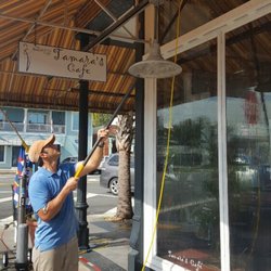 Aqua Force - Window cleaning