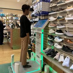 Footwear etc. - Footwear etc. Los Altos Toeby Foot Scanner