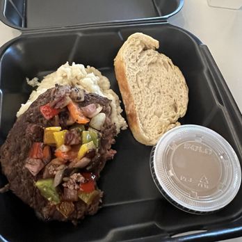 Stanfield's - Chopped Steak with Mashed Potatoes - Bakeries Near Me - Sheffield, Alabama