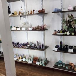 Lots of stones popping out at me during our 1st visit to the store.