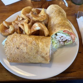 Rainbow Oaks Restaurant - Chicken wrap with curly fries - American Near Me - Fallbrook, California