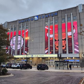 Chicago Bulls - Professional Sports Teams Near Me - Chicago, Illinois
