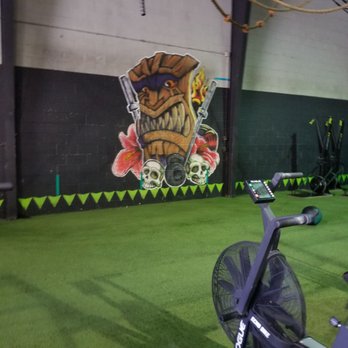CrossFit Oahu - Motivational decor - Interval Training Gyms Near Me - Honolulu, Hawaii CrossFit Oahu - Motivational decor - Interval Training Gyms Near Me - Honolulu, Hawaii