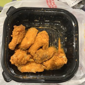 The Chicken Shack - Garlicky wings - Fast Food Near Me - Las Vegas, Nevada