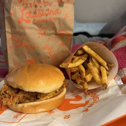 Popeyes Louisiana Kitchen - Spicy Chicken Sandwich Combo  Fries  Large sprite