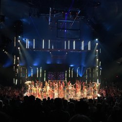 Cirque Du Soleil VOLTA - Curtain Call