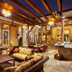 Lindgren Landscape - Outdoor living courtyard