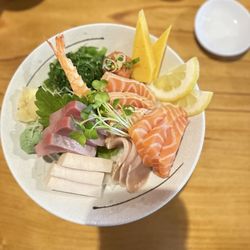 Sushi Konami - Chirashi*