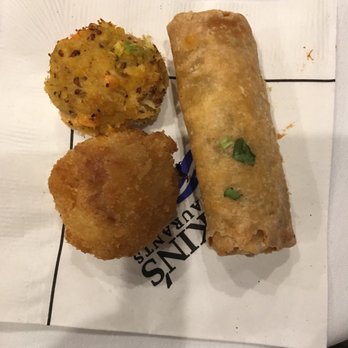 Larkin's - Egg Roll, Crab Cake & Fried Macaroni & Cheese - Steakhouses Near Me - Greenville, South Carolina Larkin's - Egg Roll, Crab Cake & Fried Macaroni & Cheese - Steakhouses Near Me - Greenville, South Carolina