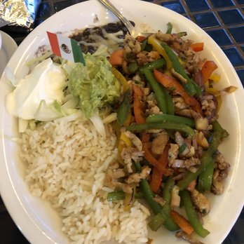Los Garcia's - Chicken fajitas. They came out sizzling in a pan. So good!! - Mexican Near Me - Kailua, Hawaii Los Garcia's - Chicken fajitas. They came out sizzling in a pan. So good!! - Mexican Near Me - Kailua, Hawaii