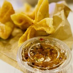 Shiso Crispy - Central Ave - Lobster rangoon. A-OK. Sauce that comes with them is way way way too sweet.