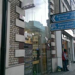 Lomax Bespoke Fitness, Nutrition and Wellbeing - Front door