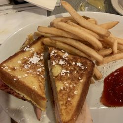 Grandma's Table - Monte Cristo