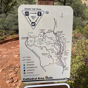 Cathedral Rock - Hiking Near Me - Sedona, Arizona Cathedral Rock - Hiking Near Me - Sedona, Arizona