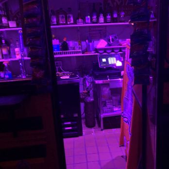 Trusty's Full-Serve Bar - Such a good time! - Dive Bars Near Me - Washington, DC, District of Columbia