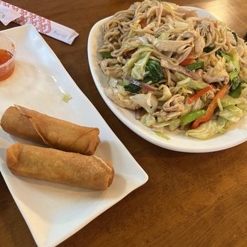 Dumpling Master - Veggie Spring Rolls  Chicken Vegetable Chow Mein - Noodles Near Me - Rancho Cucamonga, California