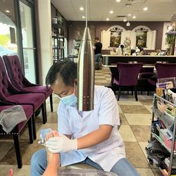 Manhattan Nails Salon - Pedicure