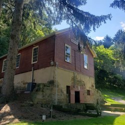Old Store Winery - Original winery built in the 1800's located on the grounds of the Old Store Winery