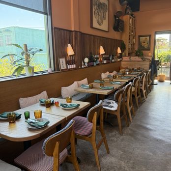 Lingua Franca - Indoors - Burgers Near Me - Los Angeles, California