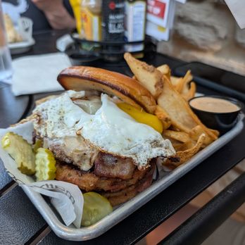 Matty's Bar & Grille - The Hangover Burger - American Near Me - New Berlin, Wisconsin