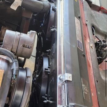 A & M Mobile Mechanic - Duel fan radiator fixed my cooling issue - Auto Repair Near Me - Lakeside, California A & M Mobile Mechanic - Duel fan radiator fixed my cooling issue - Auto Repair Near Me - Lakeside, California