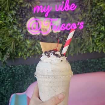 Frisco's Carhops - Oreo Milkshake - American Near Me - Whittier, California Frisco's Carhops - Oreo Milkshake - American Near Me - Whittier, California