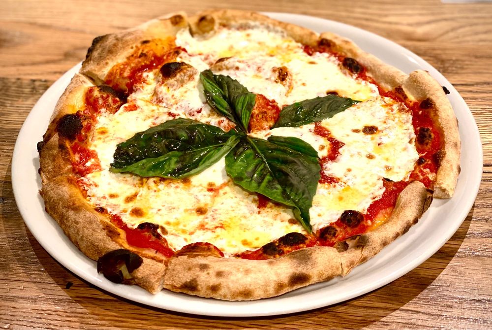 BAKER’S CRUST LANDSTOWN COMMONS Updated July 2024 317 Photos & 175